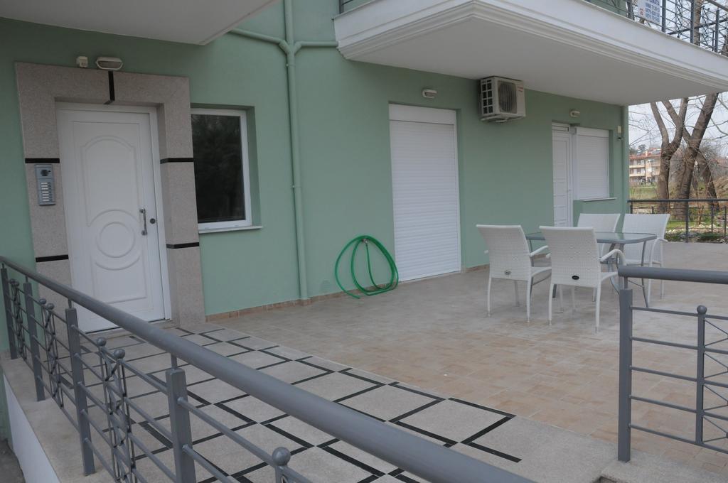 Leptokaria Apartments エクステリア 写真